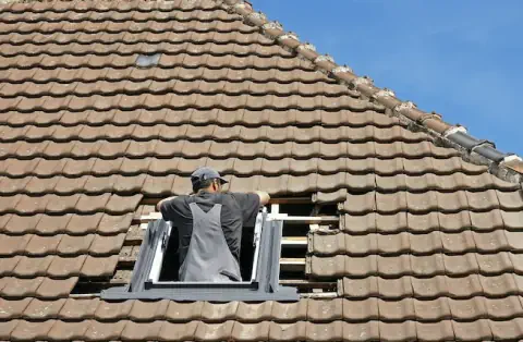 Pose de velux à Sainte-Gemme